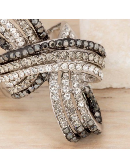 Bague CROSSING LINES Grey Hematite Silver Cocktail pavé Ruban Argenté et Gris Rhodium Cristal autrichien