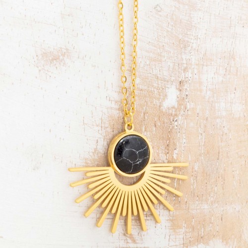EKIS Black Gold short solar symbol necklace golden steel black onyx