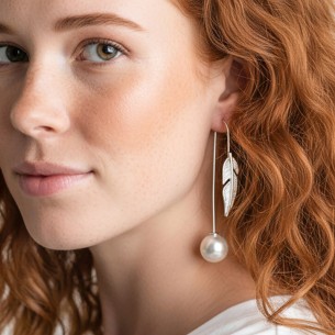 Boucles d'oreilles PETRA White Silver Pendantes...