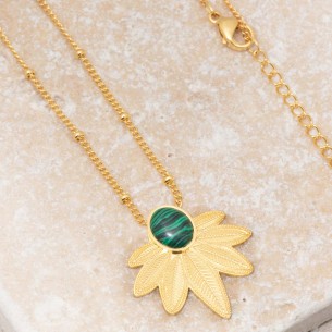 NATULIS Green Gold short necklace golden steel pendant...