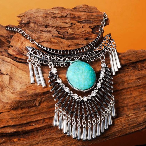 Collier SOTARA Turquoise Silver Plastron à pendentif Ethnique tribal Argenté et Turquoise Rhodium Cristal et Résine
